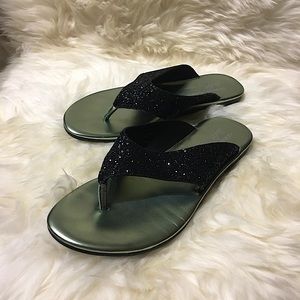 NIB Donald J Pliner “Stefan” Sandals Size 8.5